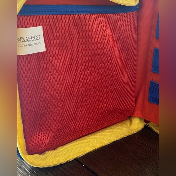 Nintendo brand carrying game case - Picture 5 of 6